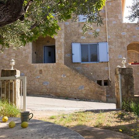Orfea'S Place Riglia Dış mekan fotoğraf