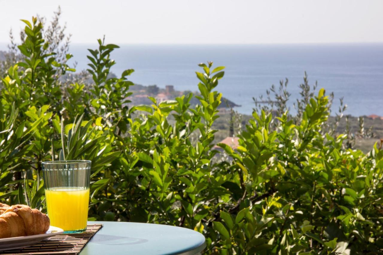Orfea'S Place Riglia Dış mekan fotoğraf