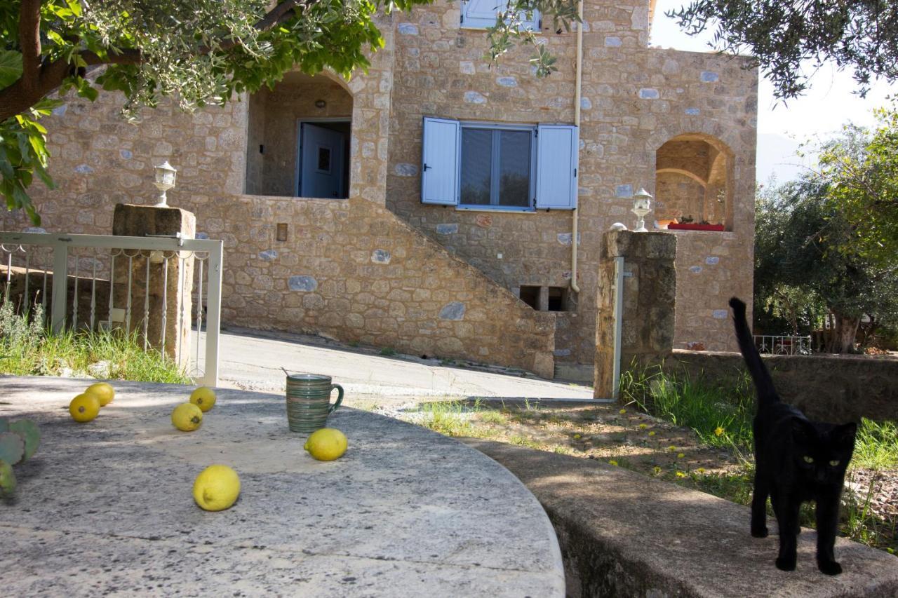 Orfea'S Place Riglia Dış mekan fotoğraf