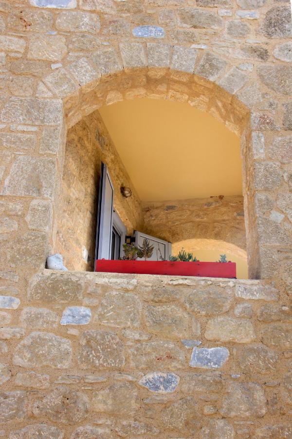 Orfea'S Place Riglia Dış mekan fotoğraf